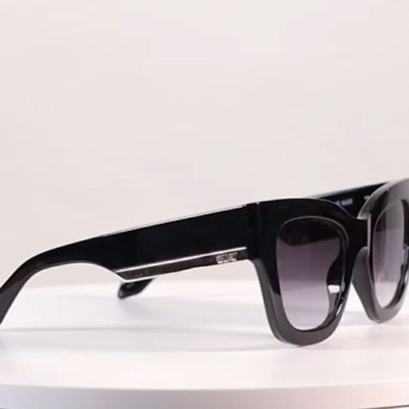 QUAY AUSTRALIA- By The Way Sunglasses- Black, Smoke NEW IN THE BOX main image 10